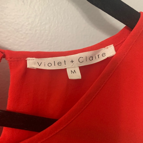 Women’s Violet & Claire Medium Red Sleeveless Top - Picture 2 of 5